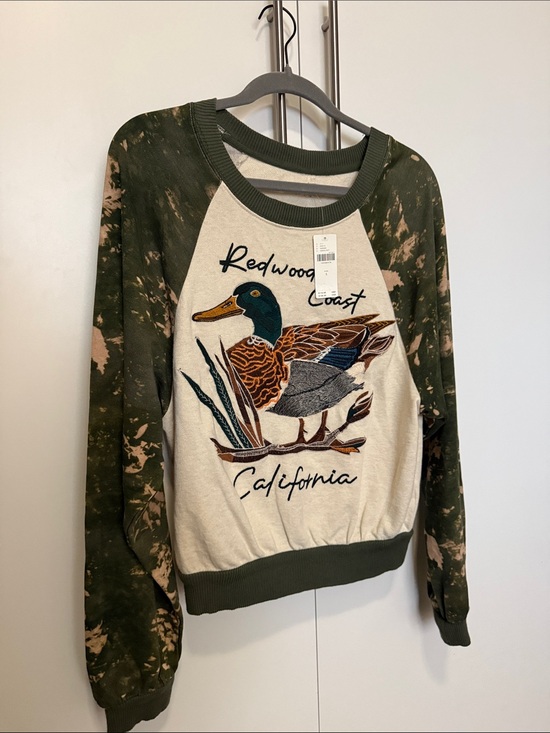 Anthropologie Sweaters - Anthropologie Pilcro The Niki Redwood Coast Embroidered Sweatshirt Small